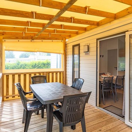 Camping L'Ile Aux Oiseaux Exteriör bild